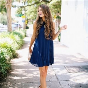 BB DAKOTA Pleated Trapeze Shift Dress Navy XS